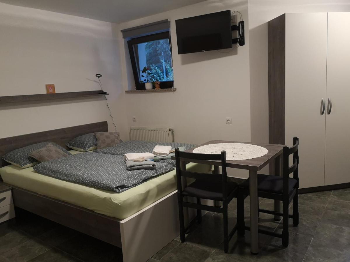 Apartma Jutersek 2+2 Libelice Eksteriør billede
