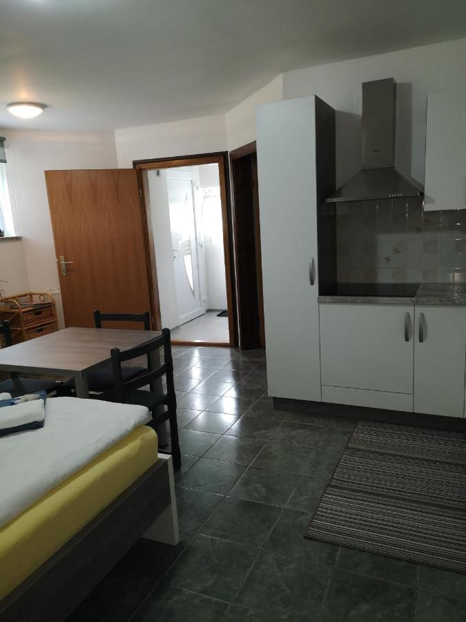 Apartma Jutersek 2+2 Libelice Eksteriør billede